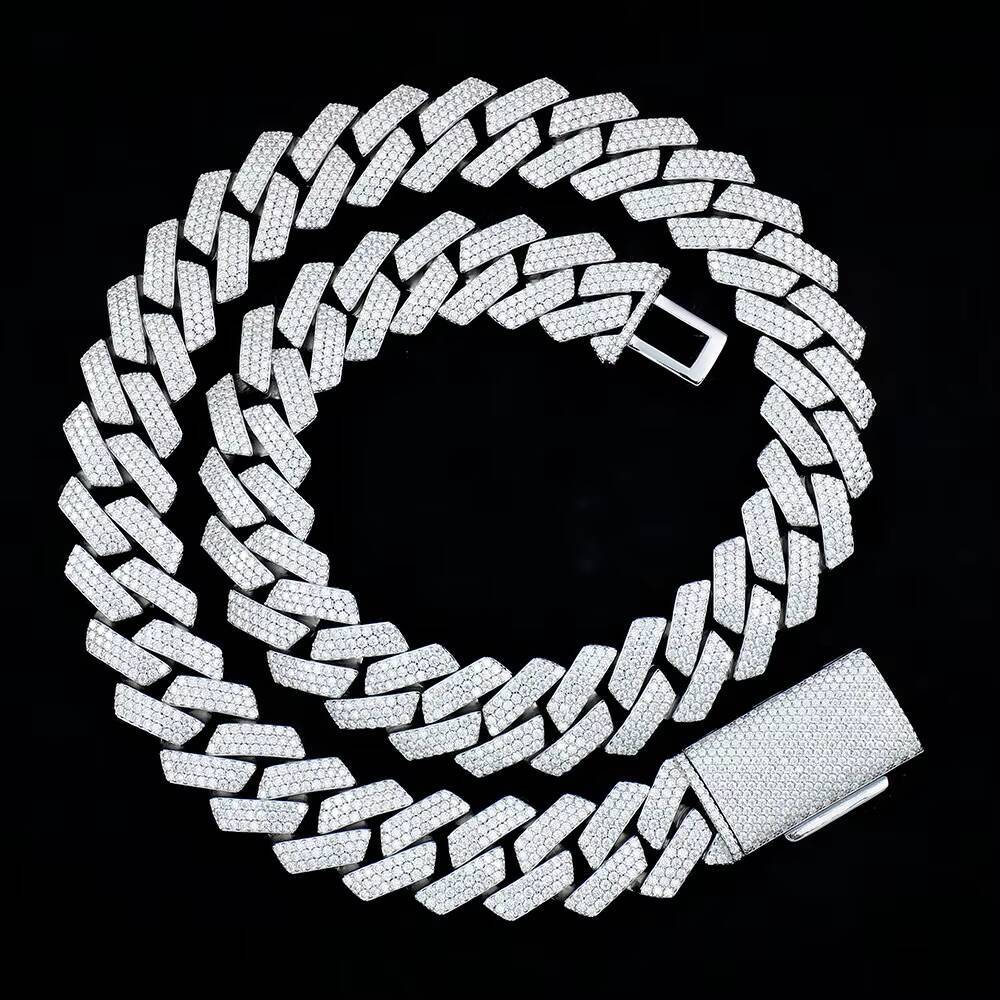Hot Sale Hip Hop Style Iced Out 20mm Mosaic Set 925 Silver Moissanite Cuban Link Chain Necklace