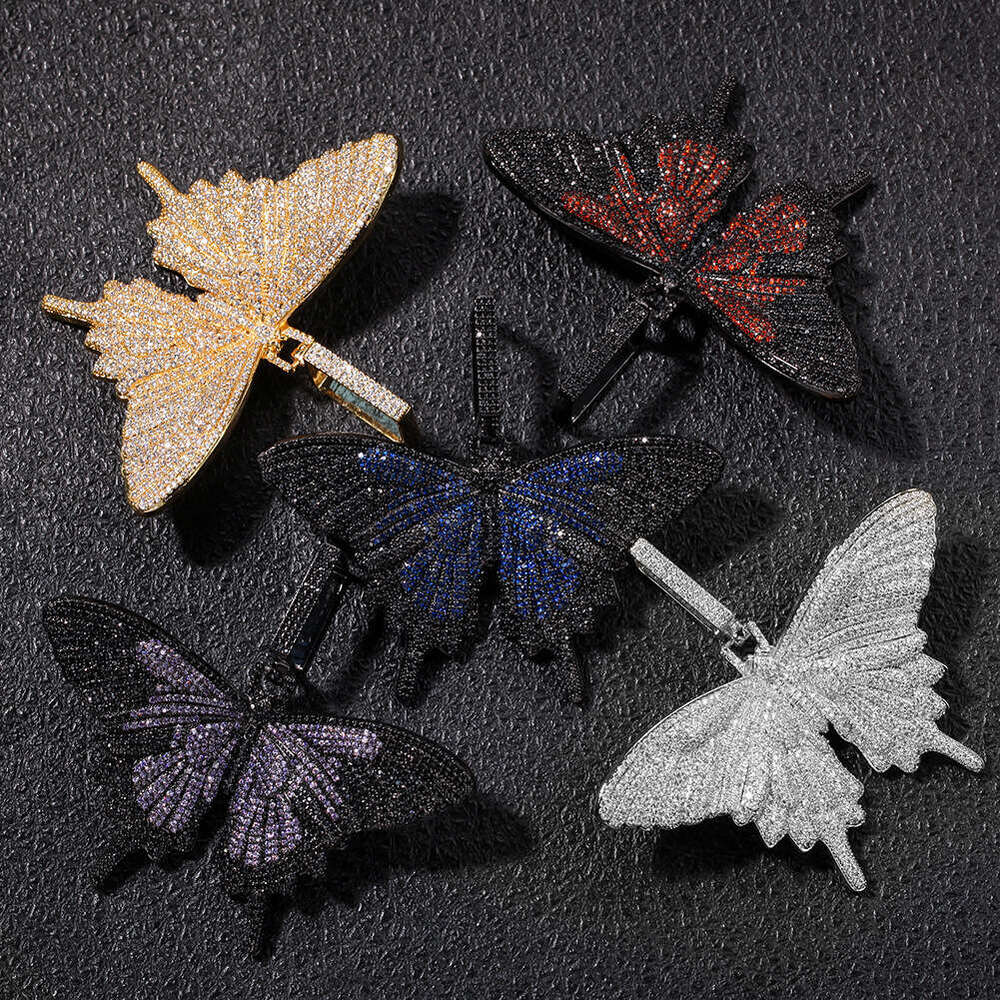Hip-Hop Ice with VVS moissanite New Moissanite Butterfly Pendant Necklace Retro Fashion High-End Sweater Chain Cross-Border Accessories Wholesale