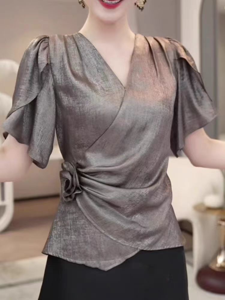 Simon Laina High-end Luxury Satin Floral V-neck Fashion Short-sleeve Women's Designer T-shirt Shirt Summer Designer Polo Hoodie New Style With Pleated Details