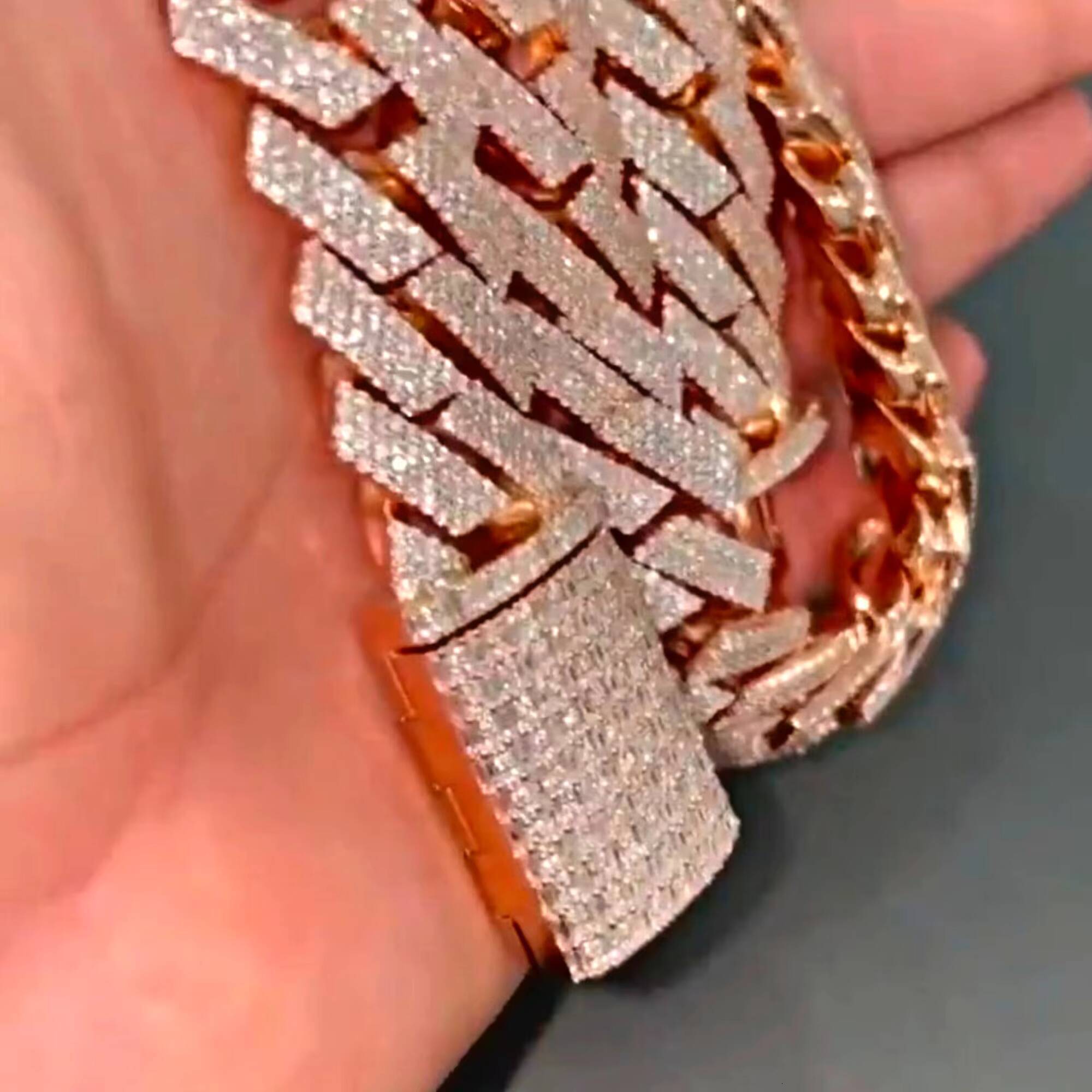 High Quality Customized 22 mm Cuban Link Moissanite Diamond Chain 925 Sterling Silver Rose Gold Diamond Chain