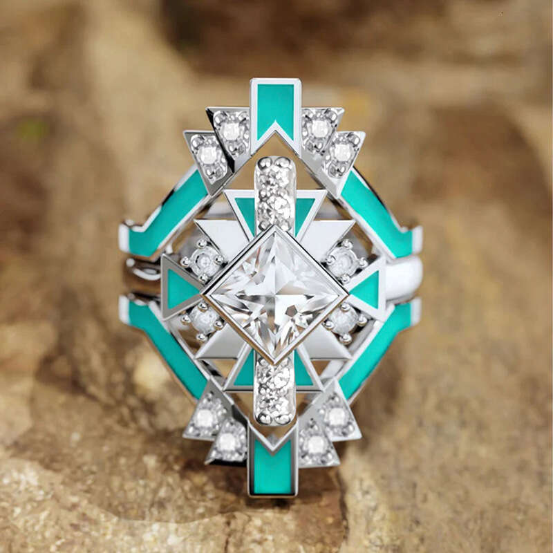 new three-piece ring set for women featuring a futuristic and tech-inspired design oil-painted square shape popular on social media