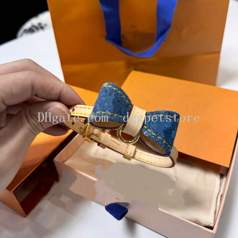 Designer Dogs Collar Elegant Old Flower Cats Collar Premium Leather Puppy Kitten Collar with Blue Cotton Bow Luxury Pets Neckwear Adjustable for Small Dogs Cats B347