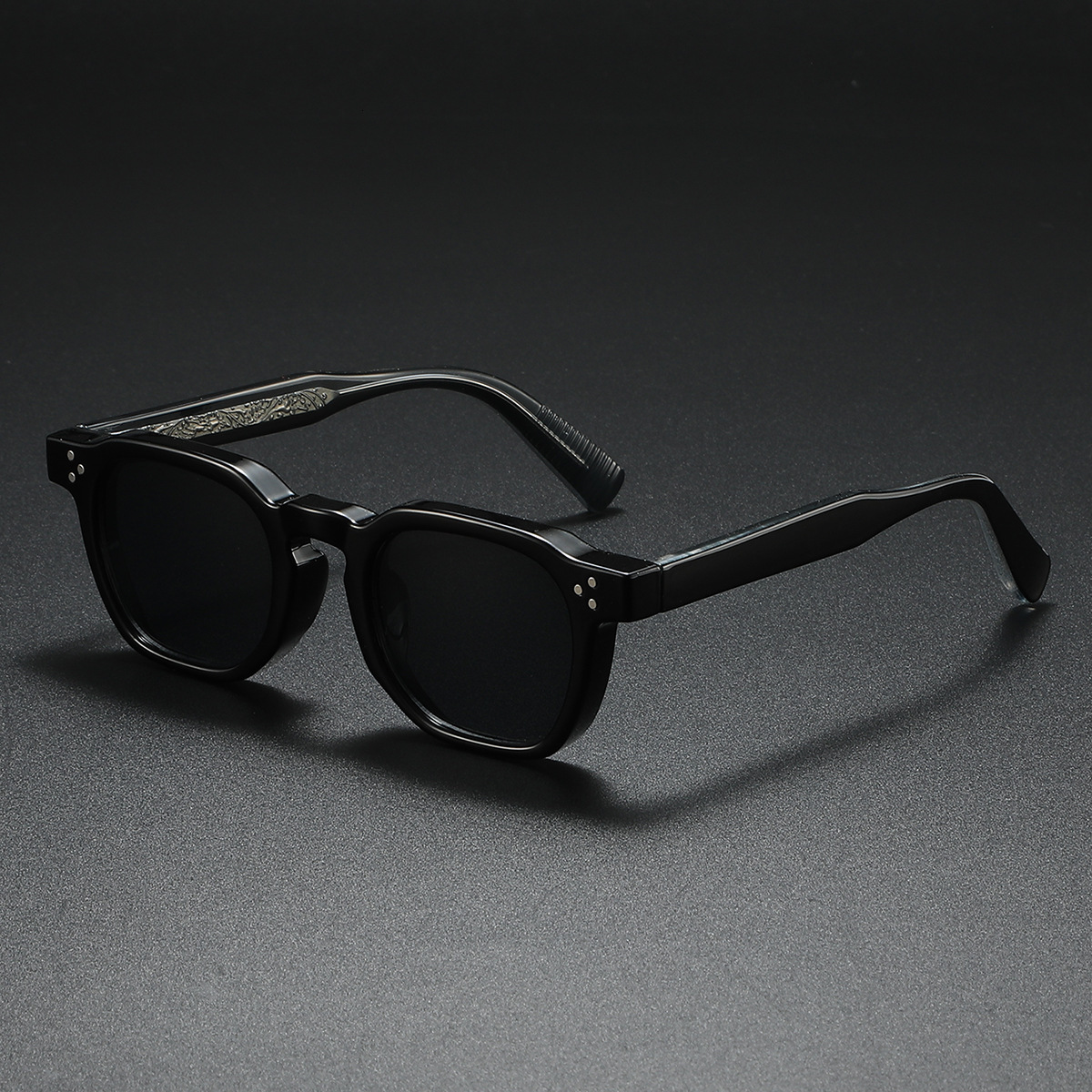 Designer Luxury Brand 2026 New Cross-border Square Frame Polarized Sunglasses Fashion Men's And Women's Rivet Sunglasses Outdoor Sports Sung - view 4