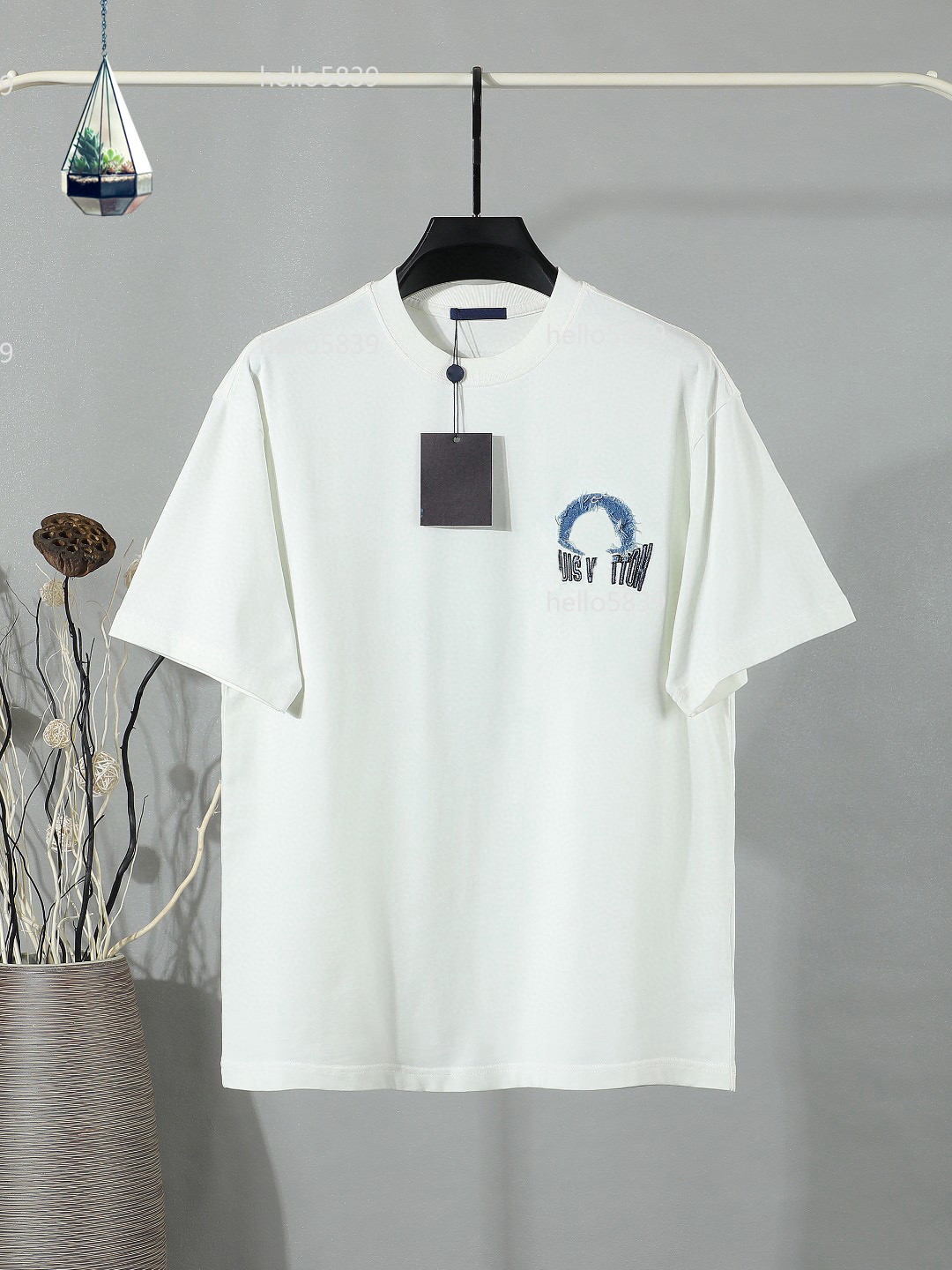 2026 Tees Mens Designers T Shirt Man Womens tshirts With Letters Print Short Sleeves Summer Shirts Men Loose Tees Asian size S-XXXL 00011