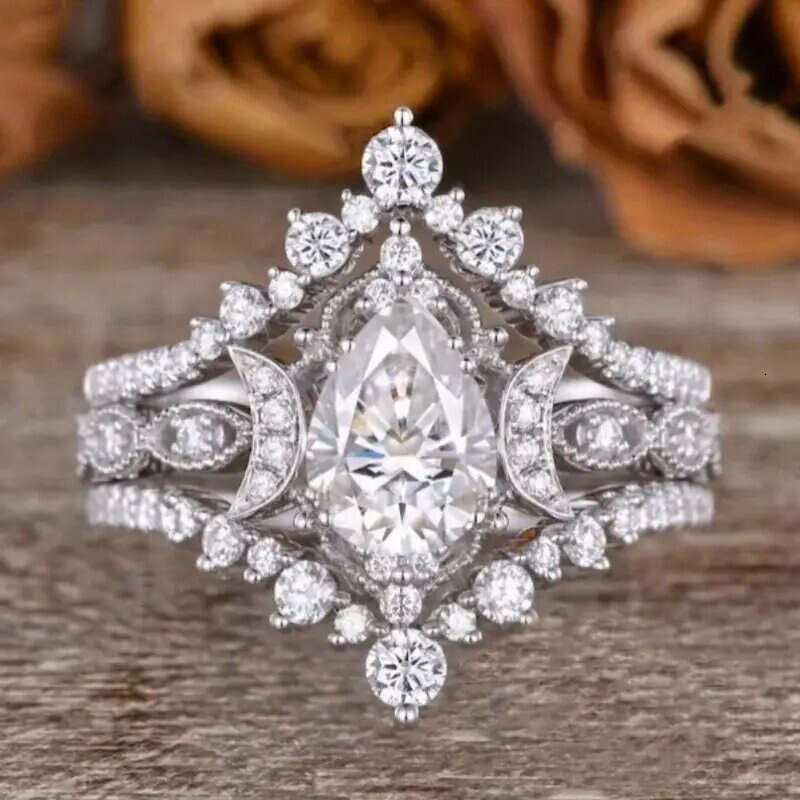 Crown Water Drop Shining Wax Inlaid Set for Women New Wedding Proposal Ring Three-Piece Set Shein Jewelry Style Rings