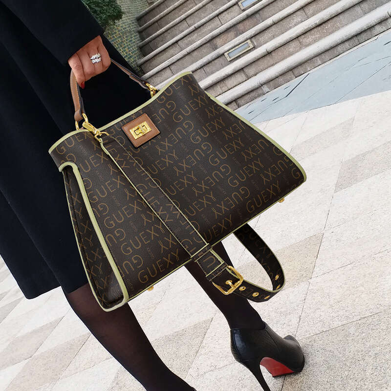 Luxury Shoulder Bags Totes Hobo Women Handbags High End Niche Bucket Large Capacity Crossbody Mom Bag Fashion Trendy SENYY