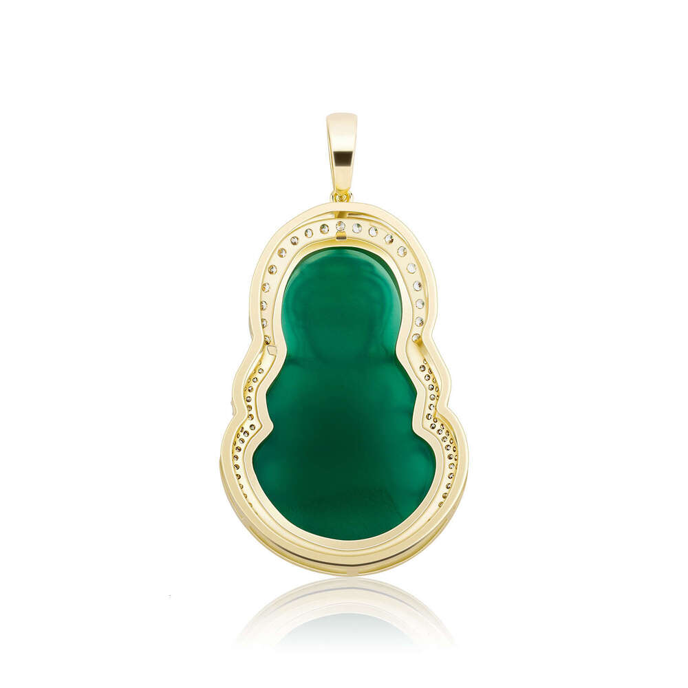 's new vintage ethnic-style Guanyin Buddha necklace pendant is hot-selling item with the same design a traditional Chinese-style amulet for peace