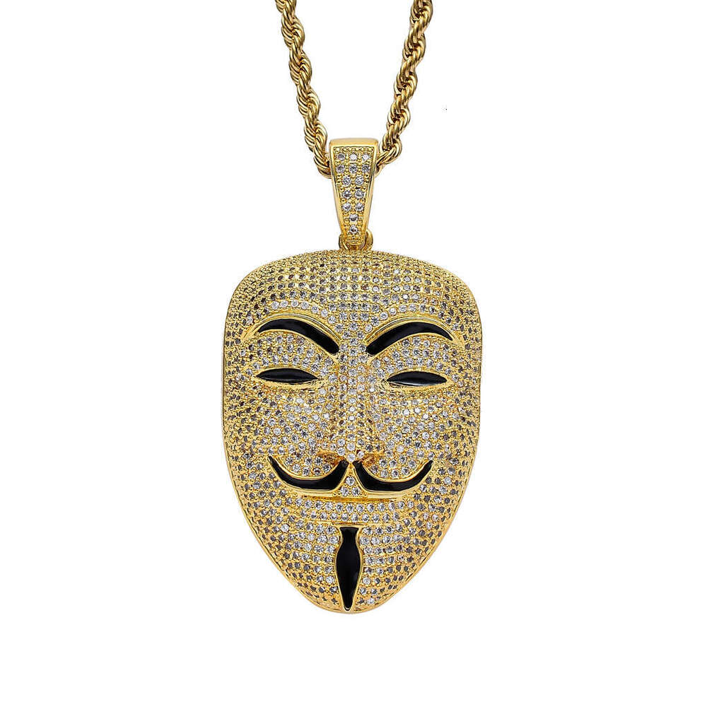 V for Vendetta-style male character mask pendant with full zirconia, hip-hop necklace accessory