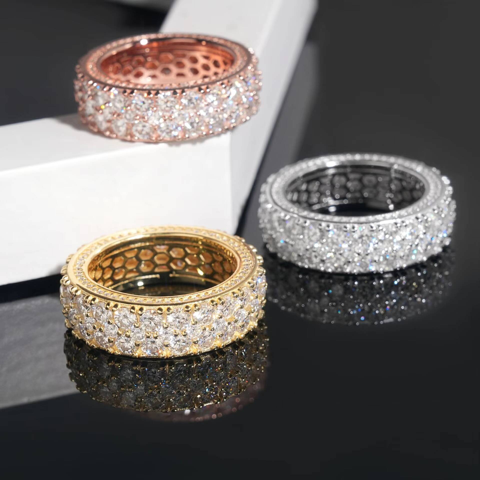 Classic Hip Hop Moissanite Men Ring 925 Silver VVS1 Iced Out Moissanite Men Ring Hip Hop D Color Moissanite Men Bands