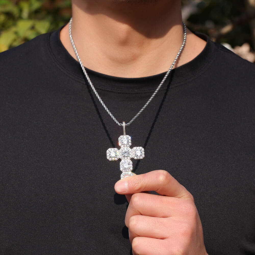 Vintage Hip-Hop Ice with VVS moissanite Cross Pure silver Inlaid Moissanite Unisex Pendant Necklace Trendy Summer Clavicle Chain Wholesale - view 7