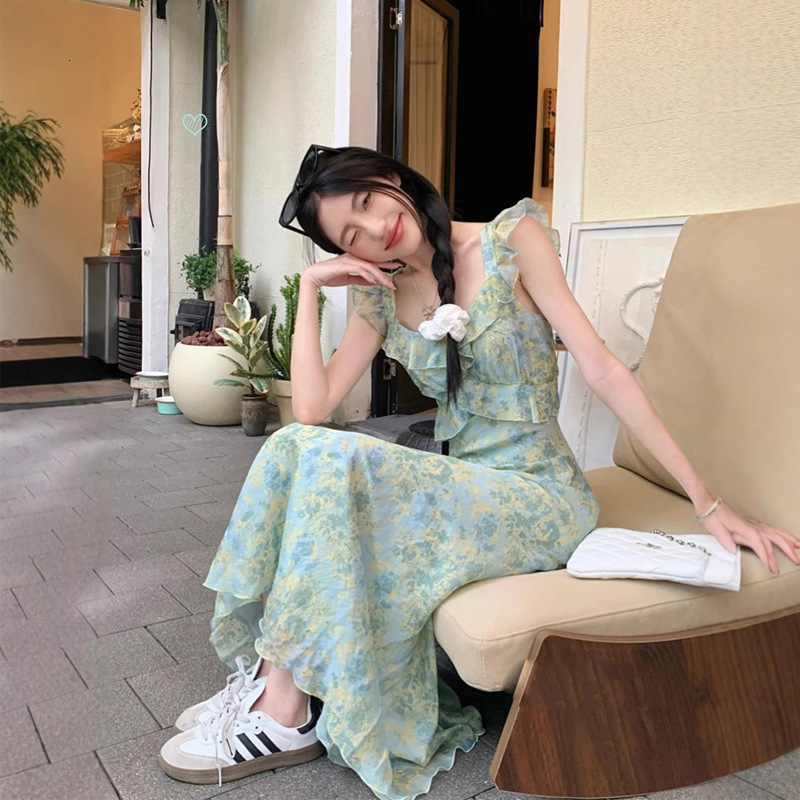 Tea Break French Floral Designer Dress Print Strap Dress For Women Summer 2026 New Slim-fit Slimming Beach Vacation Long Dress