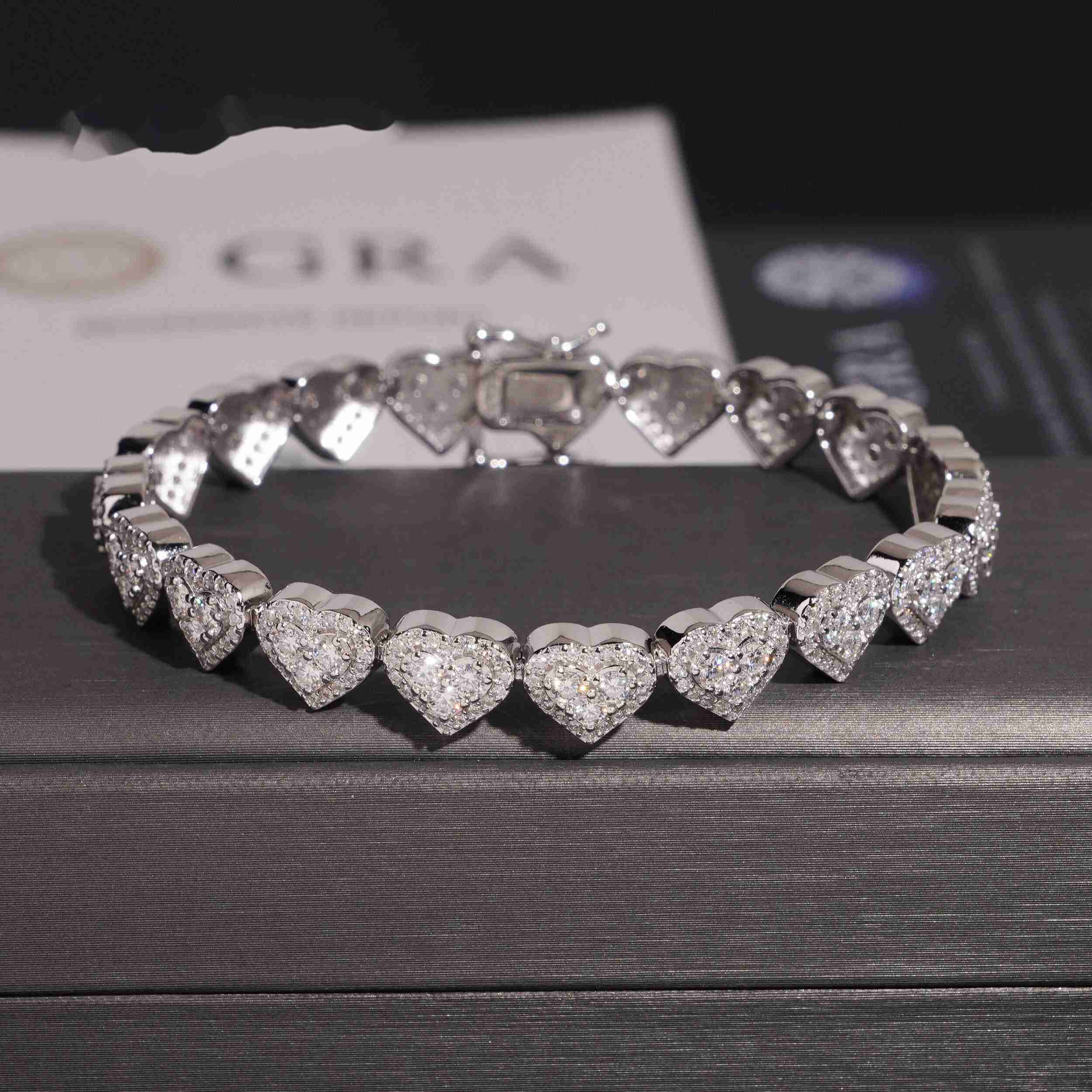Drop Shipping Hot Selling Fashion Luxury Elegant Style Women Hip Hop Jewelry VVS1 Moissanite Iced Out S925 Silver Heart Bracelet
