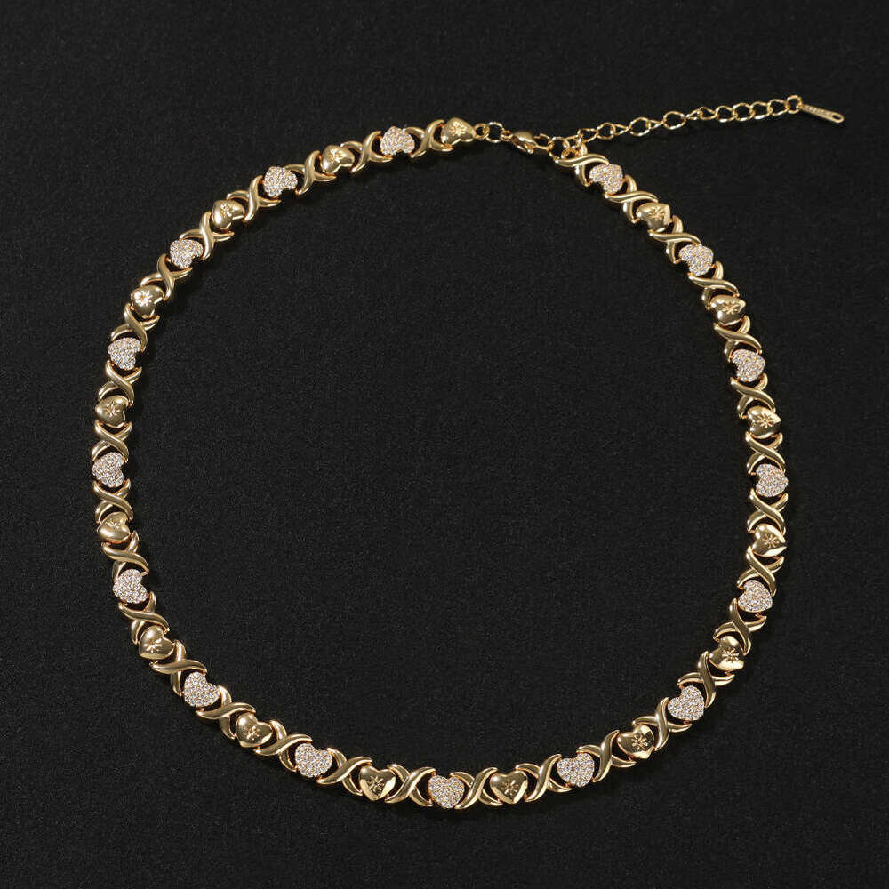 Fashion New Style Diamond-Encrusted XO Gold-Plated Hip-Hop Ice with VVS moissanite Necklace Light Luxury High-End Heart Infinity Collarbone Chain Jewe