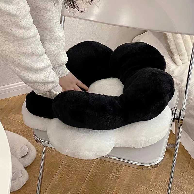 Decorative Flower Cushions Home Decoration Flower Sitting Cushion Soft Cushion for Sofa Accessorie Room Aesthetic Decoration H260323