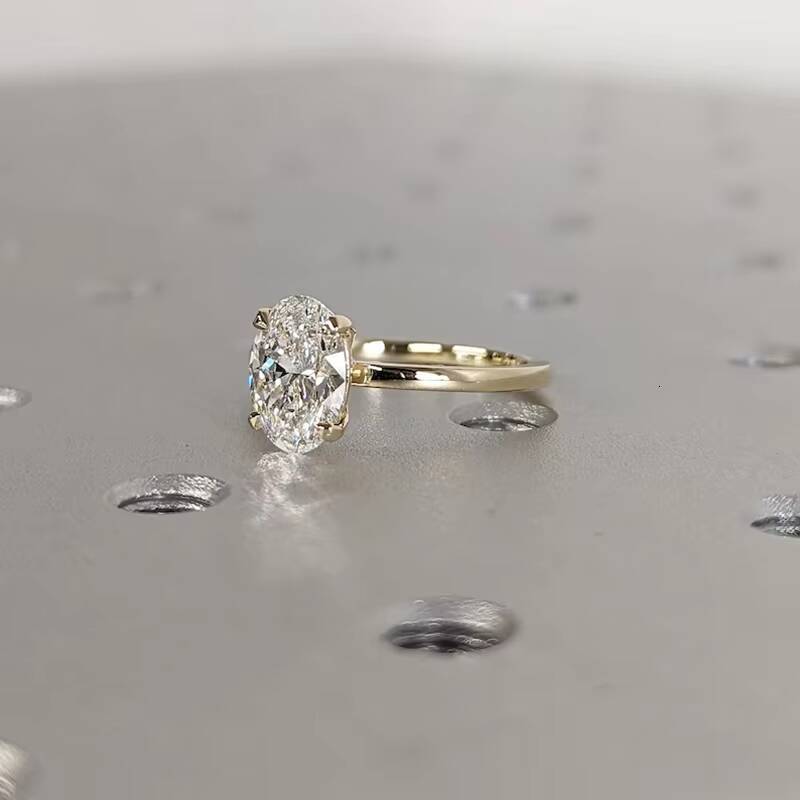 Hot Sale 2Ct Diamond D-VS1 Engagement Ring 14k Solitaire Yellow Gold Oval Cut IGI Diamond Ring for Women