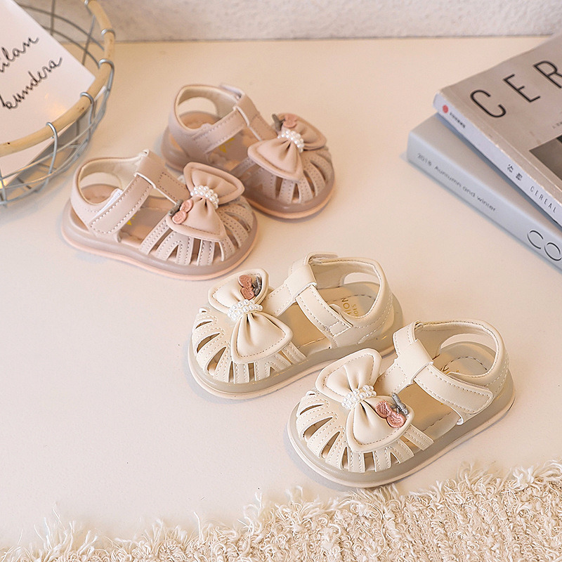 Baby girl sandals, summer walking shoes, cute princess for girls, 1 2 year old, soft soled, non slip, toe wrapped baby shoes F705-19