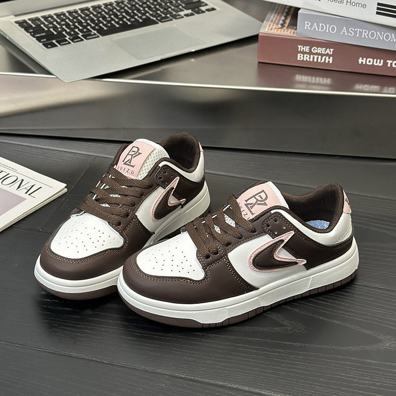 2026 new casual and fashionable versatile sports designer shoes anti slip breathable comfortable running classic sneakers for women