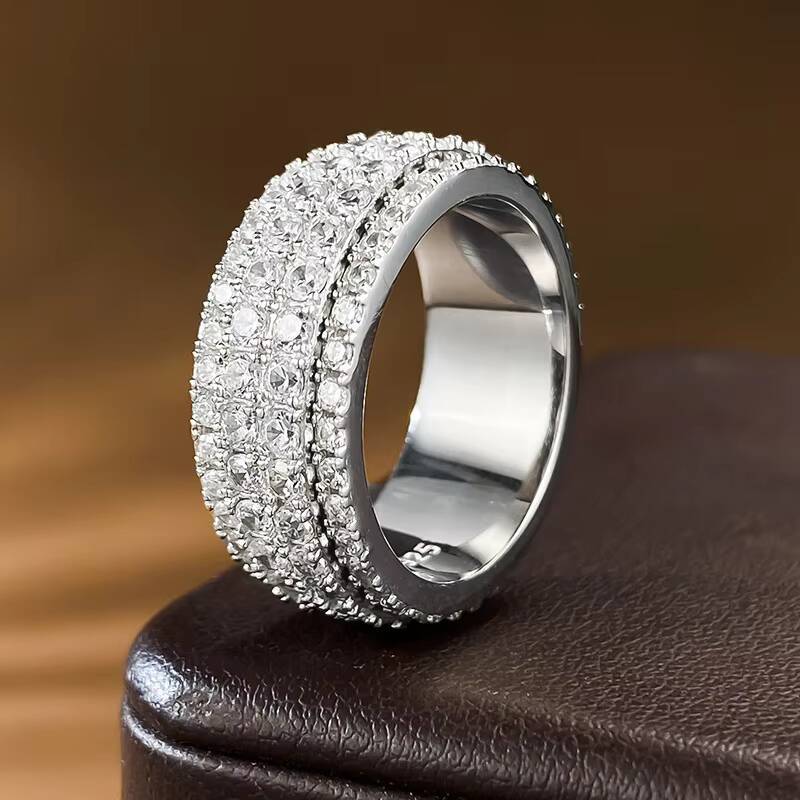 Queensun 1-2 Ct VVS DE IGI18K Gold Lab Grown Ring 14K Round Brilliant Cut Hip Hop Style for Wedding Romantic Engagement Party