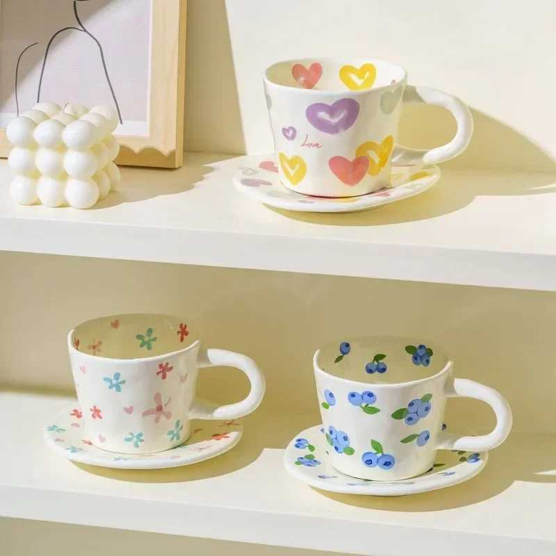 Hand Pinched Ceramic Mugs and Saucers Coffee Cup Cute Hand Painted Floral Blueberry Love Milk Tea Cups Breakfast Drinkware Mugs H260323