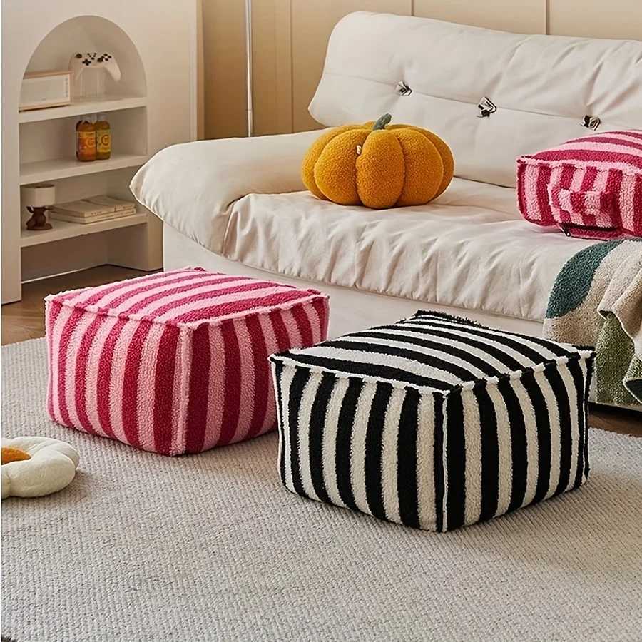 A dopamine color matching home cushion with multiple styles suitable for bedrooms living rooms balconies H260323
