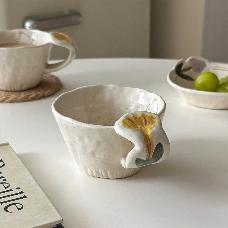 Hand Pinched Ceramic Mug Hand Painted Underglaze Bird Flower Vintage Design for Coffee Latte Milk High Aesthetic Gift H260323