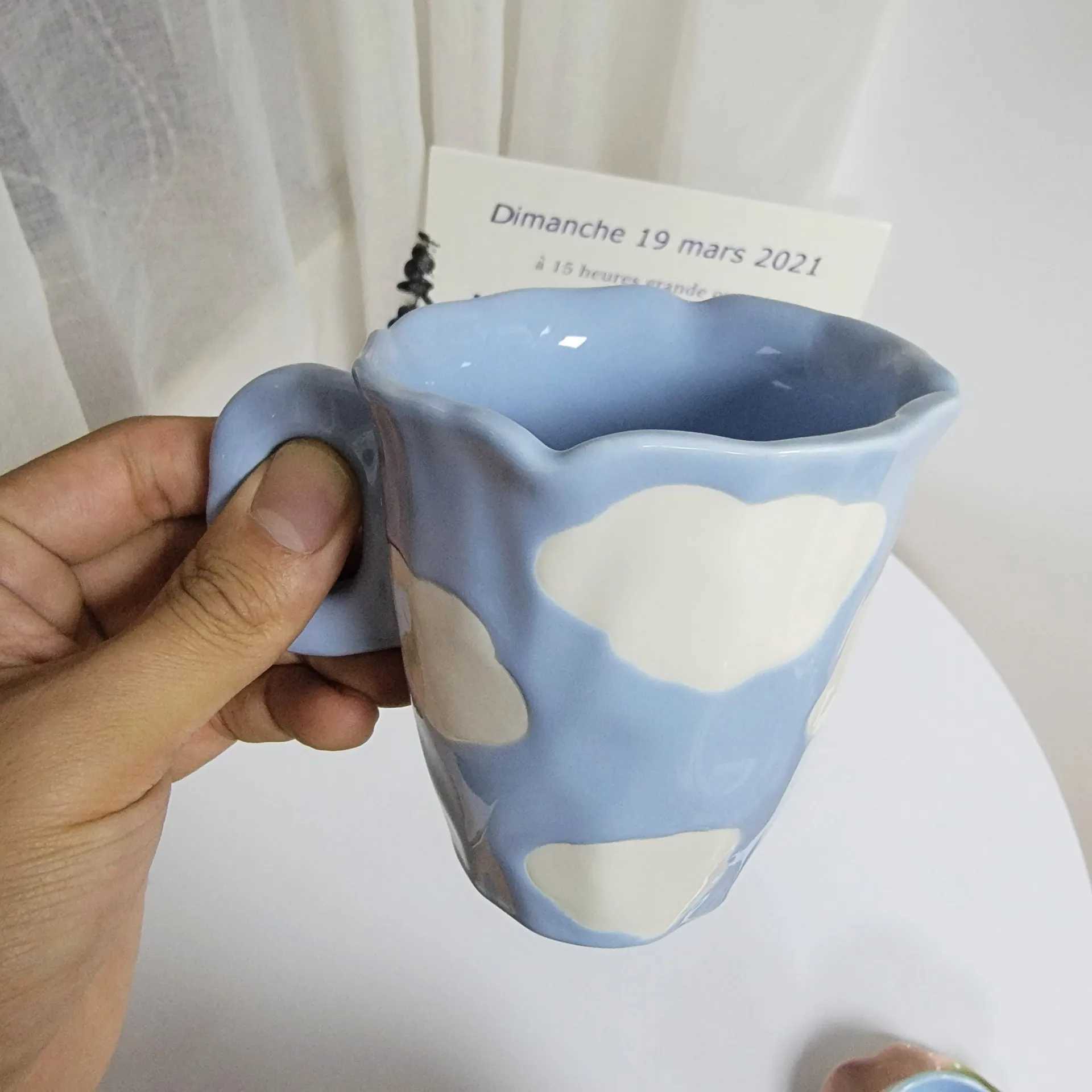Ins style small fresh hand squeezed mug with high appearance drinking cup creative ceramic cup H260323