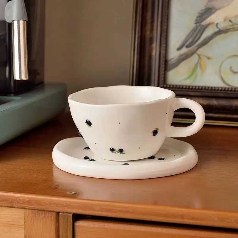 Hand-Painted Cherry Ceramic Cup Set Handmade Vintage Style for Coffee Tea Instagram Cute Afternoon Drinkware Girls Gift H260323