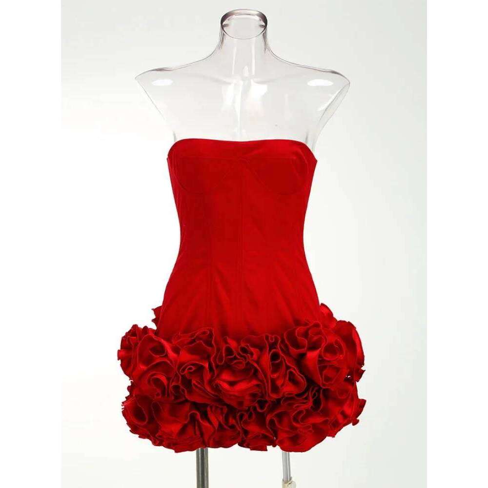 VC Christmas Strapless Backless Red Structured Floral Embellished Mini Length Bodycon Celebrity Party Cocktail Dress Gowns Elegant