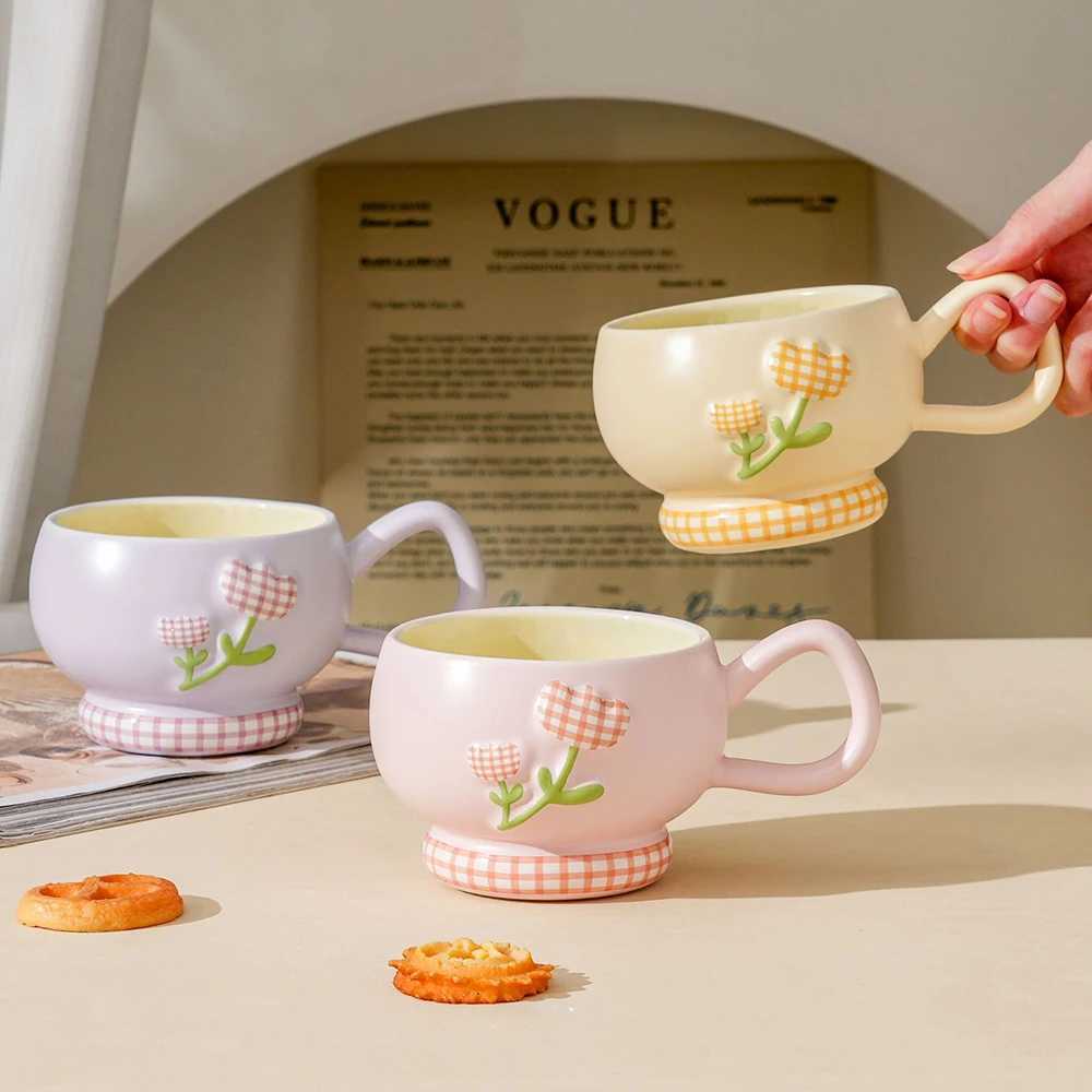 Tulip Relief Ceramic Mug Cartoon Design Cup Colorful Gingham Drinkware Adorable Style Minimalist Tableware For Home Use H260323