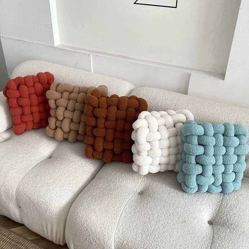 Ins High-end Living Room Home Decorative Throw Pillows Soft Pillow Lamb Fleece Back Cushion Soft Comfortable Chair Seat Cushion H260323