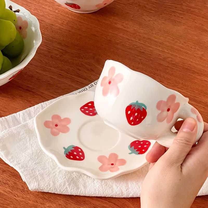 Creative Hand-painted Pattern Ceramic Mug Office Coffee Cup Afternoon Tea Cup Nice Breakfast Milk Drink Set with Saucer H260323