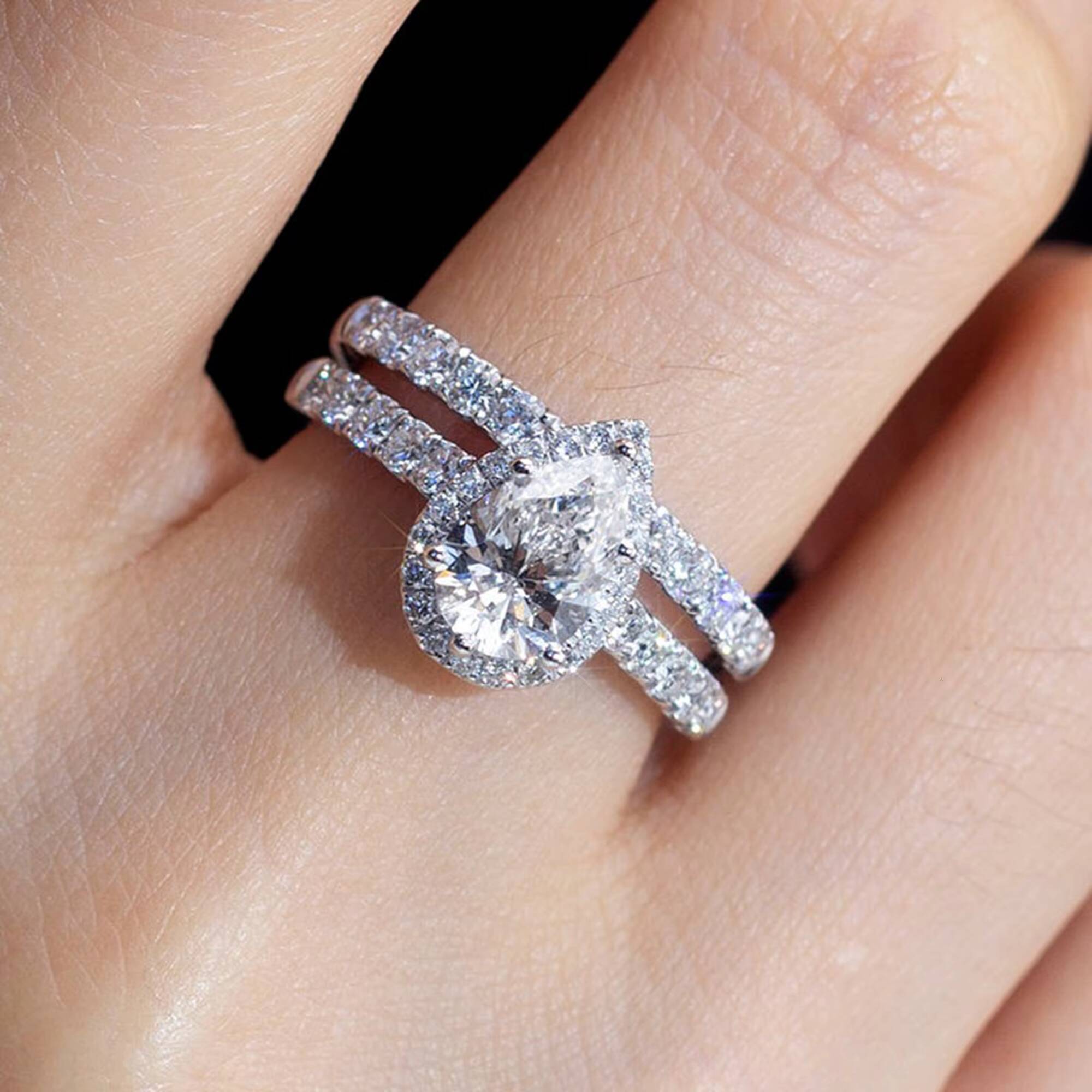IGI Certified 1ct Pear Shape Lab Grown Diamond Ring Jewelry Set for Women 14K Solid Gold India