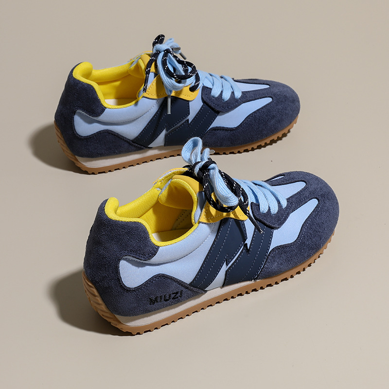 2026 Hot casual and fashionable casual sports designer shoes retro breathable comfortable running sneakers for women