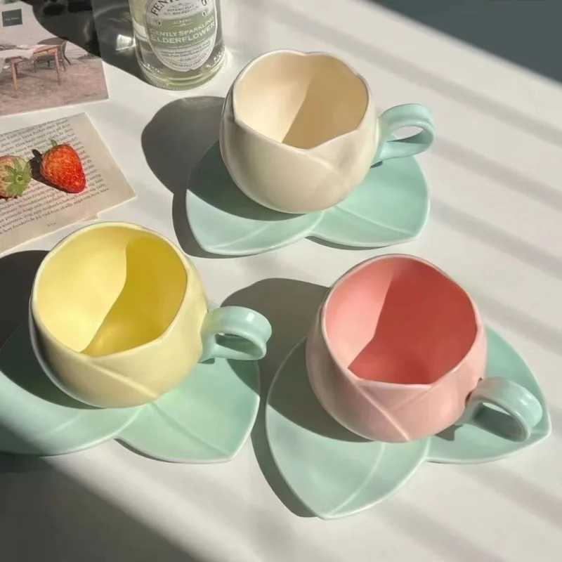 Tulip-Shaped Ceramic Coffee Cup Saucer Set with Leaf Coaster 100ml Elegant Espresso Tea Cups Aesthetic and Practical H260323
