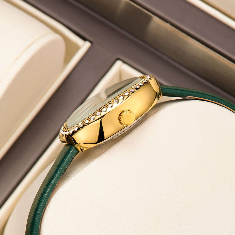 Elegant Small Dial Ins-style Green Leather Strap Women's Fashion Watch with Diamond Encrusted