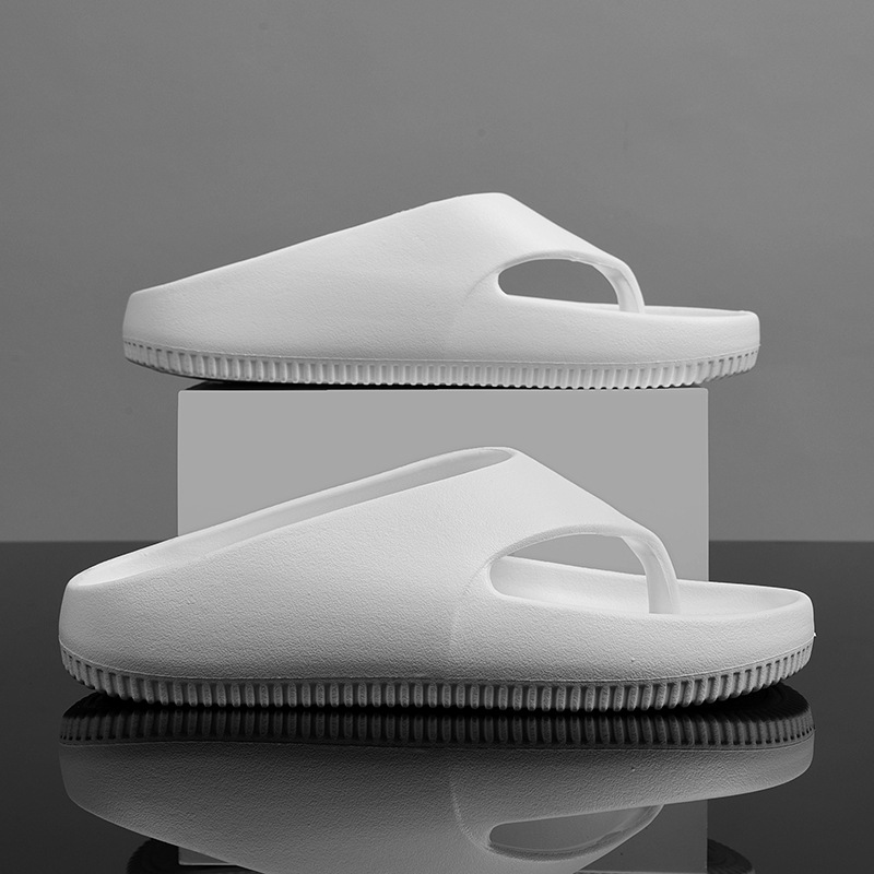 2026 Summer New Fashion and Casual Trendy Letter Designer Slippers Outdoor Home Classic Flip Flops Beach Shoes for Women