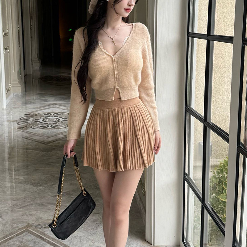Designer T-shirt Spring Edition Kyoto Sweet Designer Hoodie Dream Exquisite Sheer Lace V-neck Mohair Cardigan Fashionable Short Polo Versatile Top