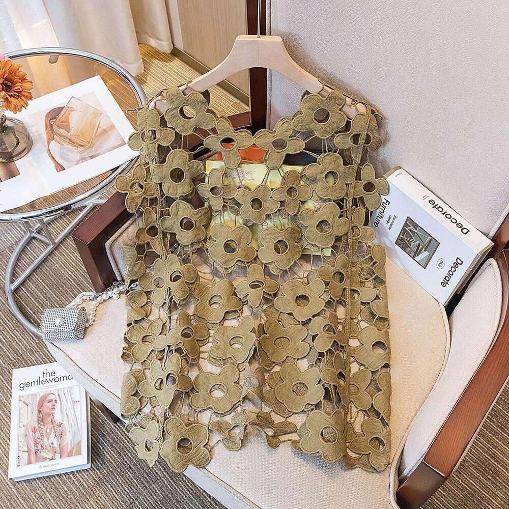 Spring Women Pullovers Blouse New Korean Fashion Hollow Out Flower Crochet Shirt Round Neck Sleeveless Tank Top