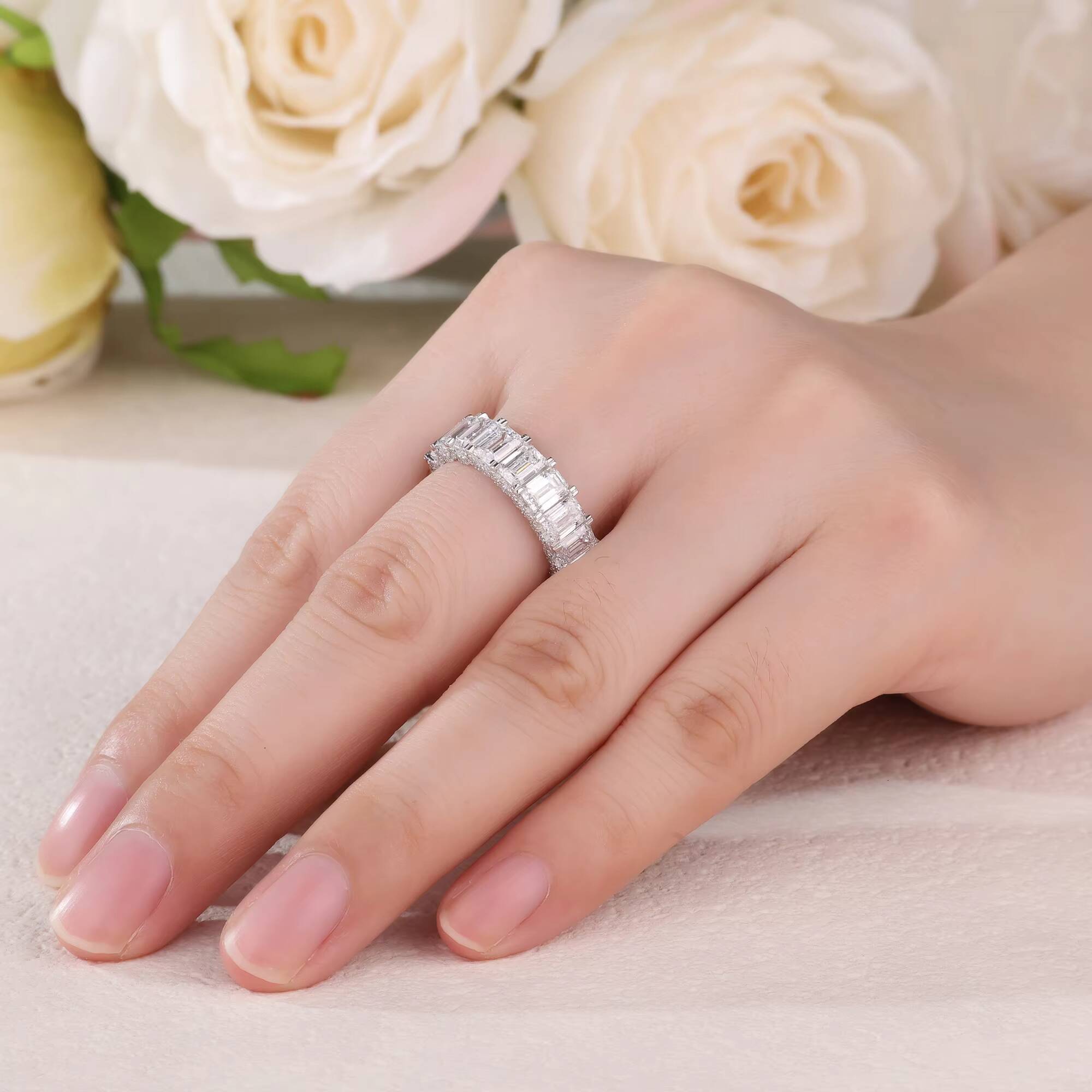 Custom Artic Jewellery Platinum Engagement Rings RD2728 IGI-Certified Lab Grown Emerald Cut Diamonds Christian Classic Fast