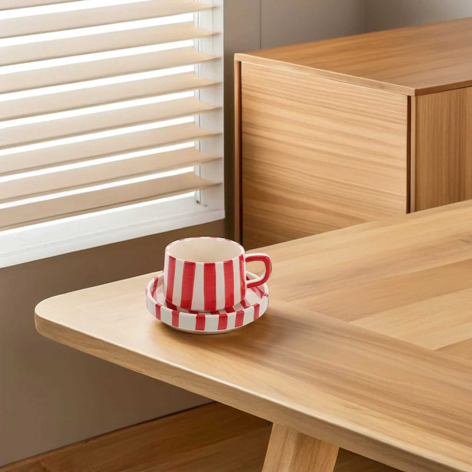 1Set Ceramic Coffee Cup Striped Pattern Office Afternoon Tea Latte Art Mug Saucer Set Creative Ceramic Coffee Cup H260323