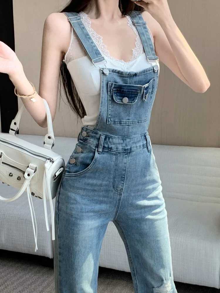 Retro ripped denim cowboy overalls women in summer slimming design versatile commuting casual and fashionable pants M260323