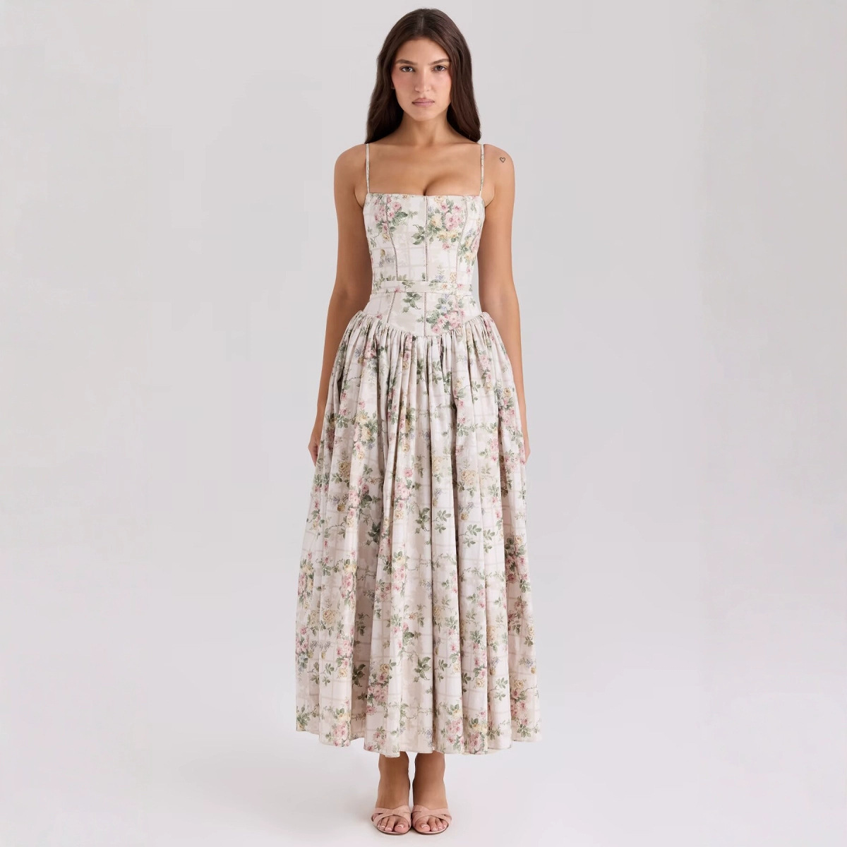 2026 Hot selling French style vacation gentle style floral waist cinching strapless mid length camisole dress for women free shipping