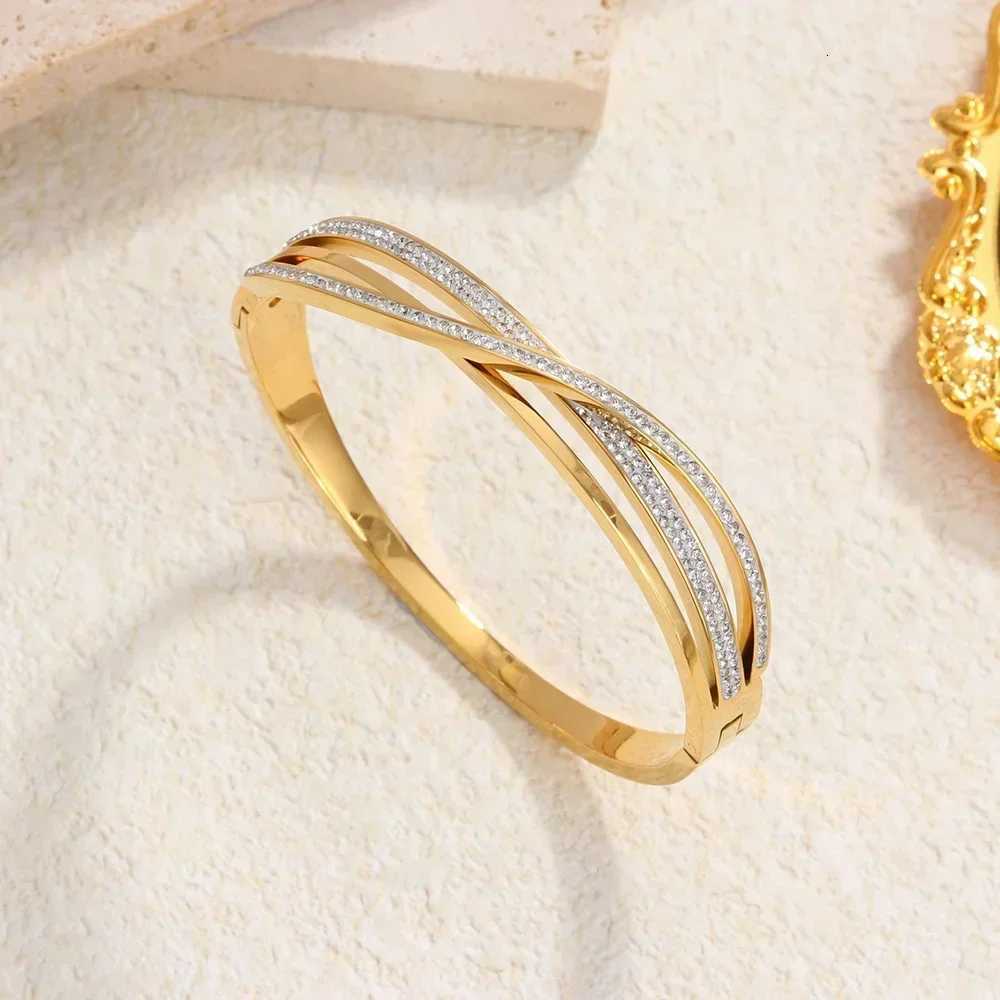 Stainless Steel Cross Zircon Luxury Gold Plated Jewelry Bangles Womens Jewelry Wrist Accessories Mothers Day Gift H260323 - view 4