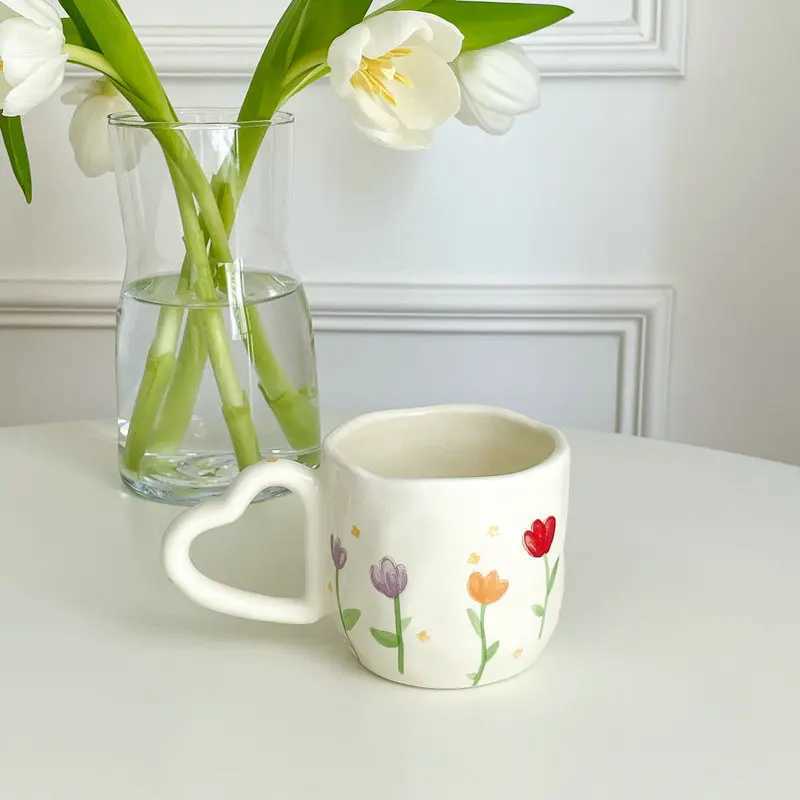 1pcs Cute hand-held heart-shaped handle milky white ceramic small fresh mug water cup coffee cup H260323