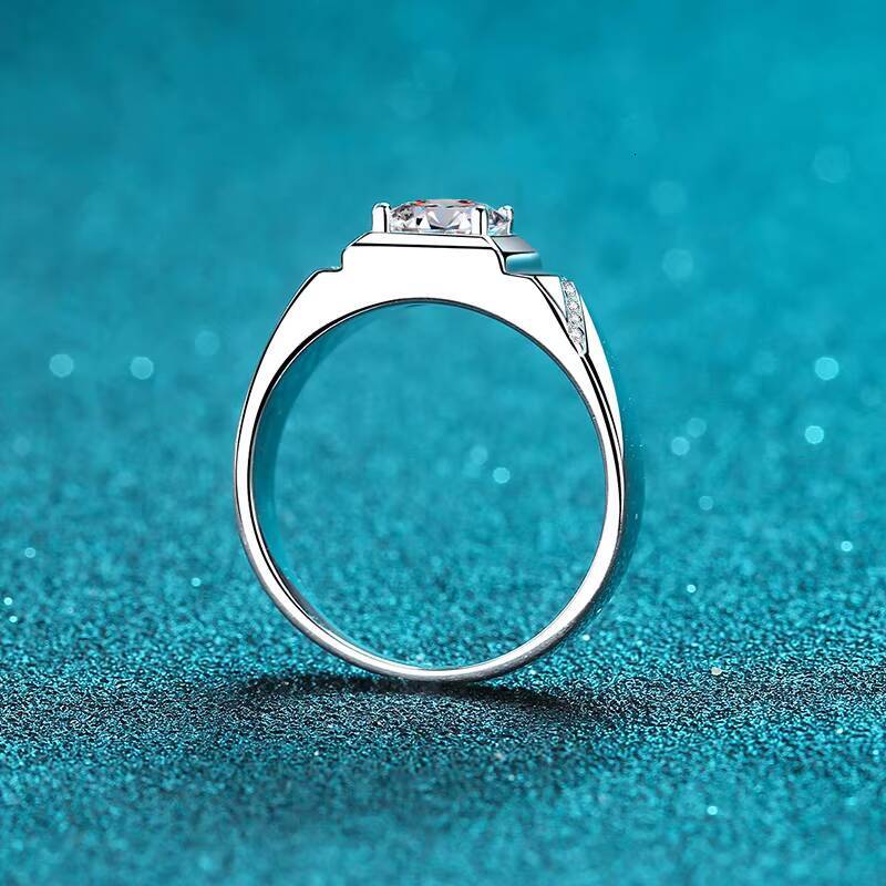 Fine Rhodium Plated Jewelry 925 Sterling Silver Wedding Ring 2CT Round Cut VVS Moissanite Engagement Ring for Men