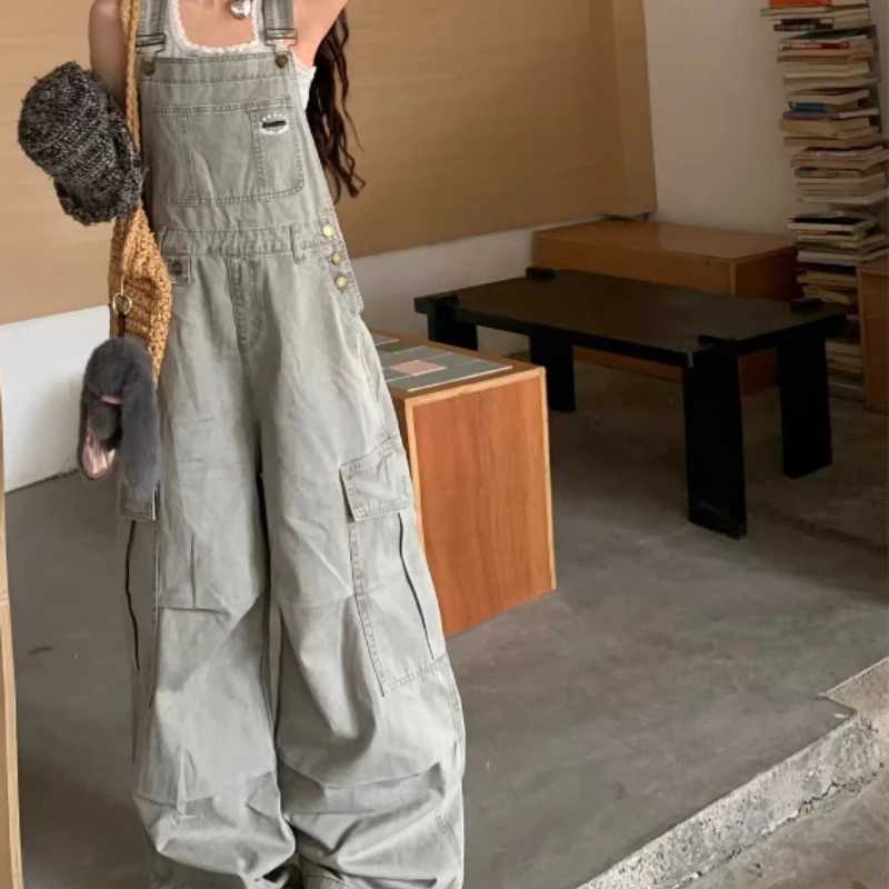 American Retro Design Gray Workwear Large Pocket Womens Jumpsuits 2026 Spring New Loose Sweet Cool Wide Leg Trousers Ladies M260323