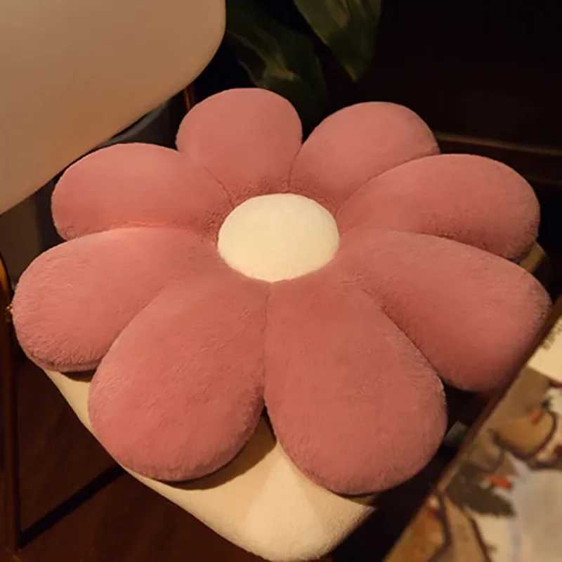 Sofa Bay Window Cushion New Rabbit Fur Daisy Flower Cushion Lumbar Back Car Cushion Lumbar Cushion Back Cute Pillow H260323