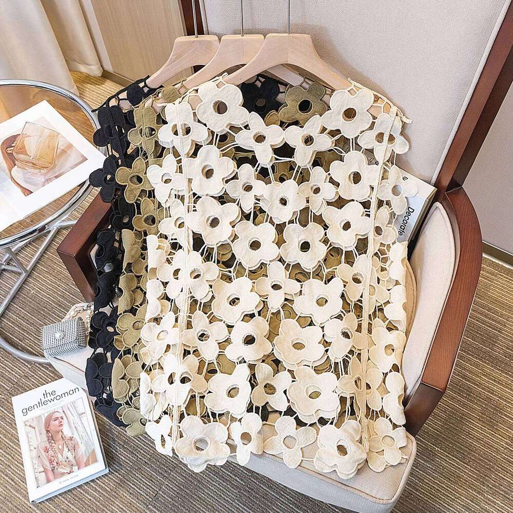 Spring Women Pullovers Blouse New Korean Fashion Hollow Out Flower Crochet Shirt Round Neck Sleeveless Tank Top
