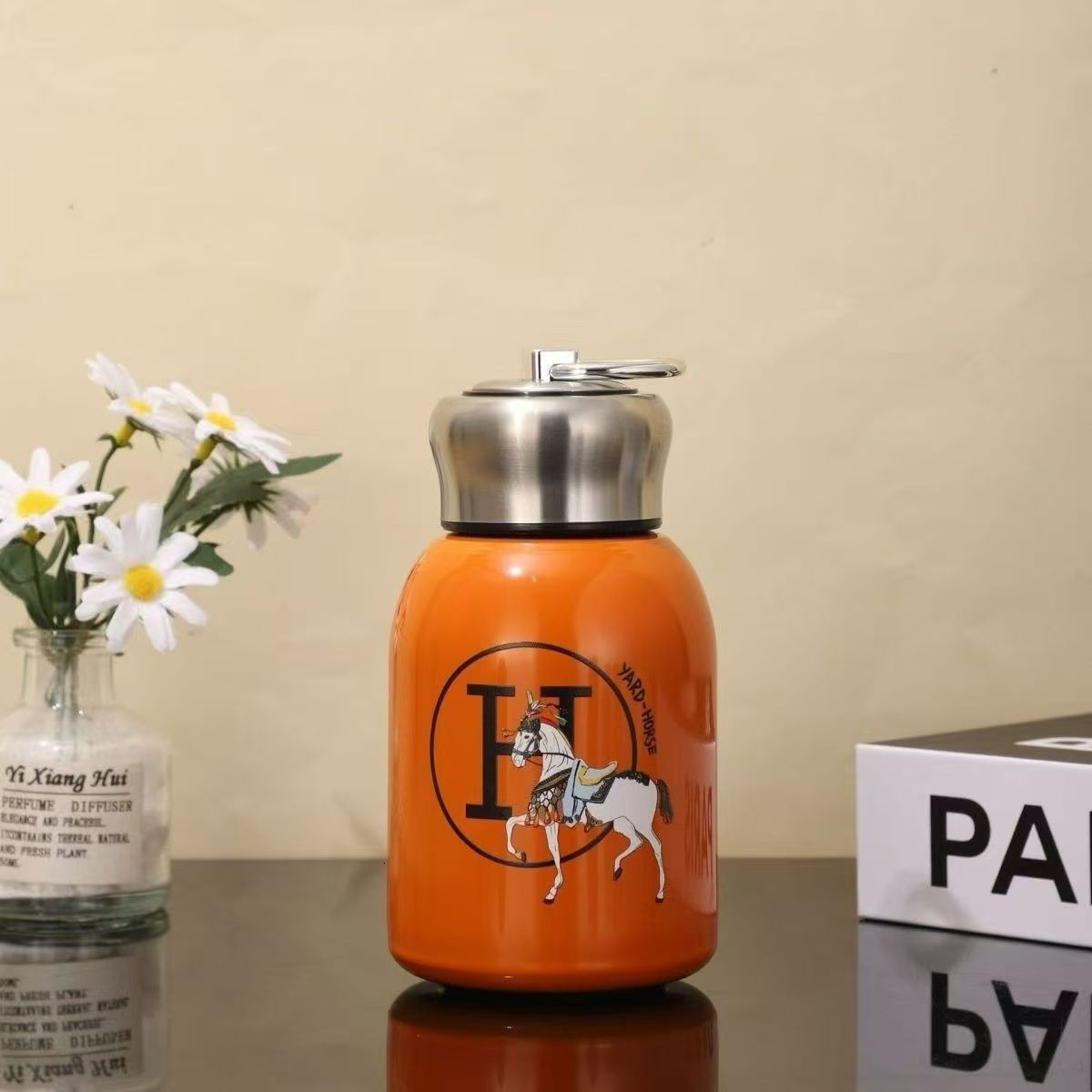 Creative 316 Stainless Steel Little Chubby Thermos Stylish Mini Minimalist Short Bodied Cup With Handle Luxury Style