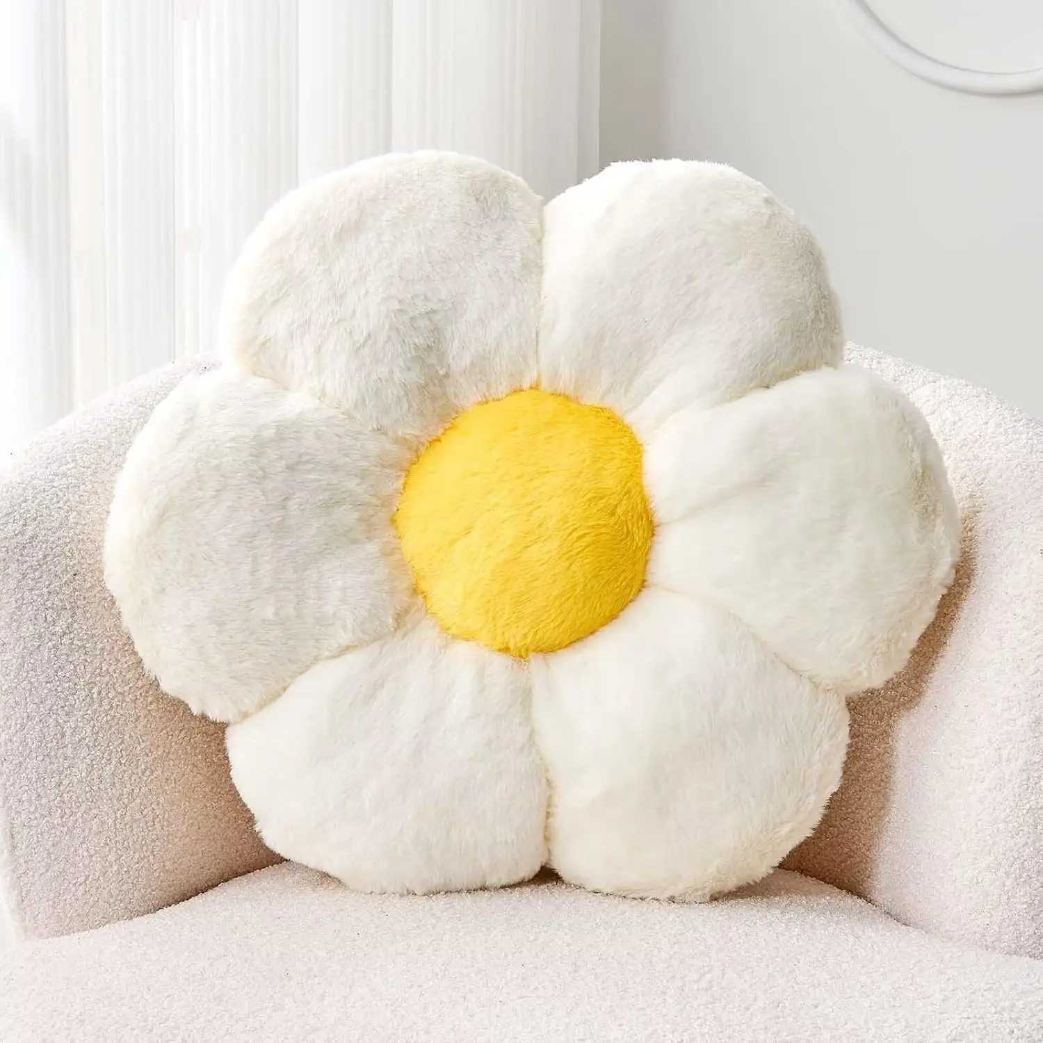 White Flower Plush Throw Pillow Cute Decorative with Faux Rabbit Fur 149 Soft for Bedroom Living Room H260323
